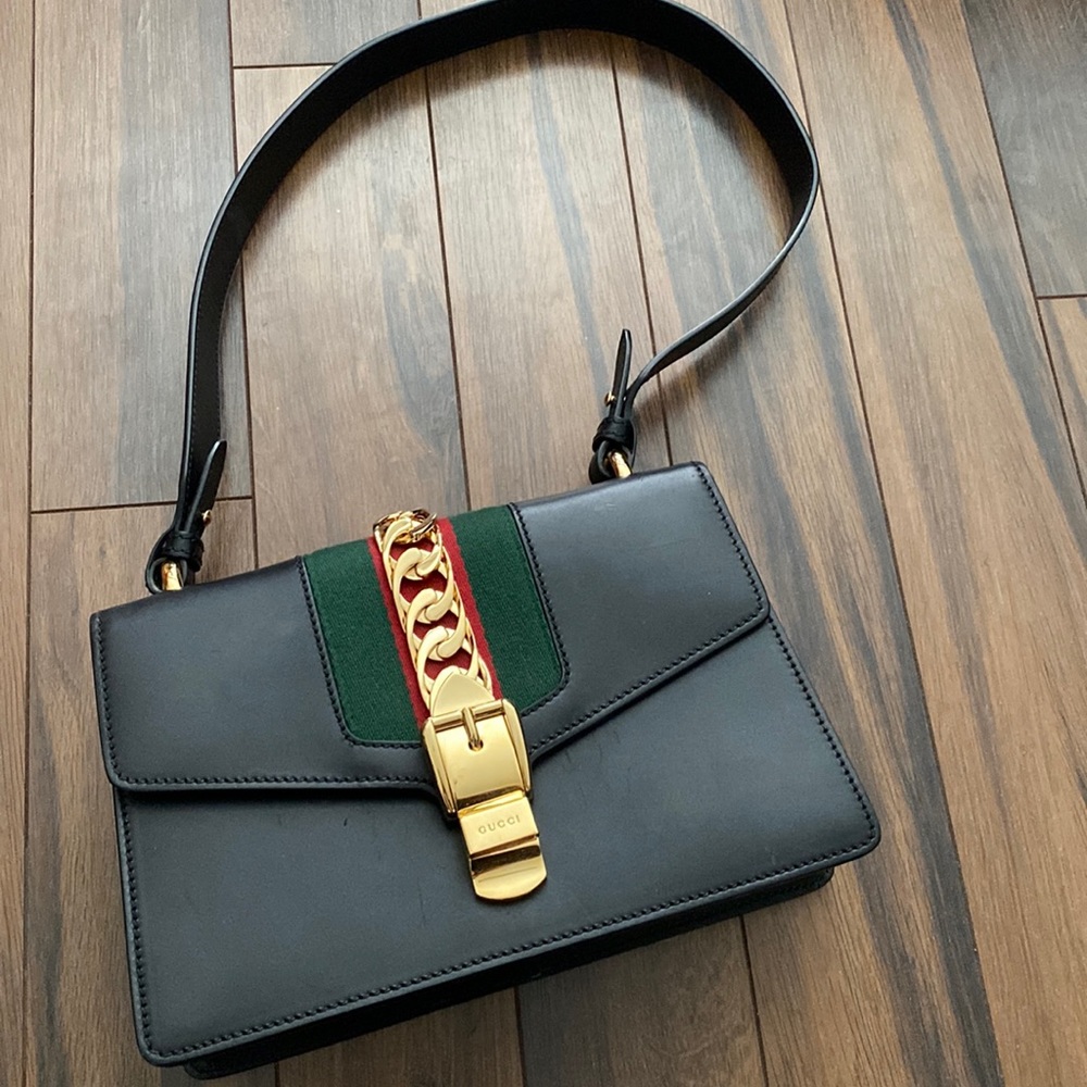 Gucci Sylvie bag in small